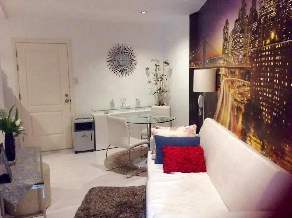 New York- Inspired Condo In Makati Manila Apartament